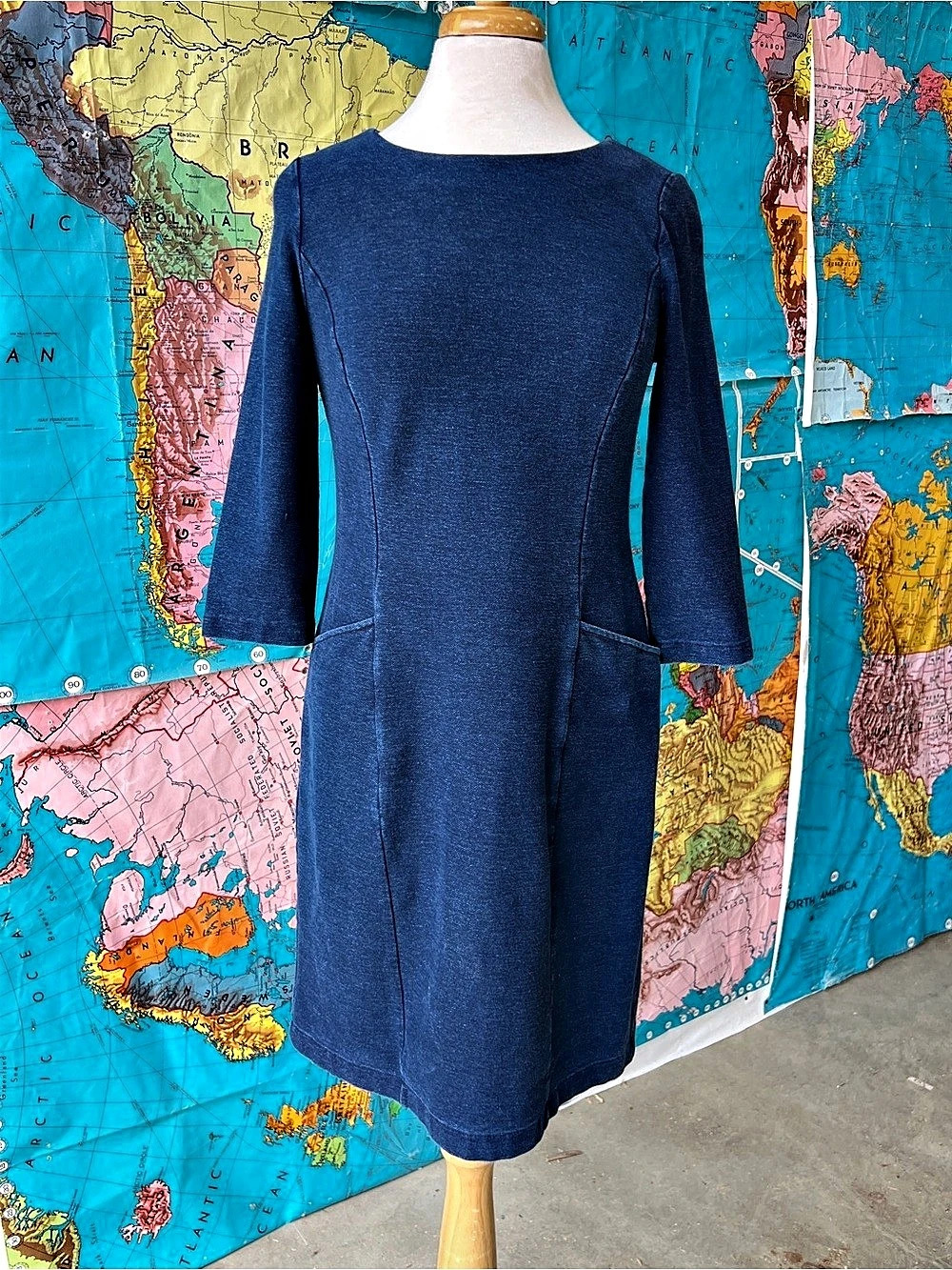Boden Women's Blue Midi Dress Size Medium Like New